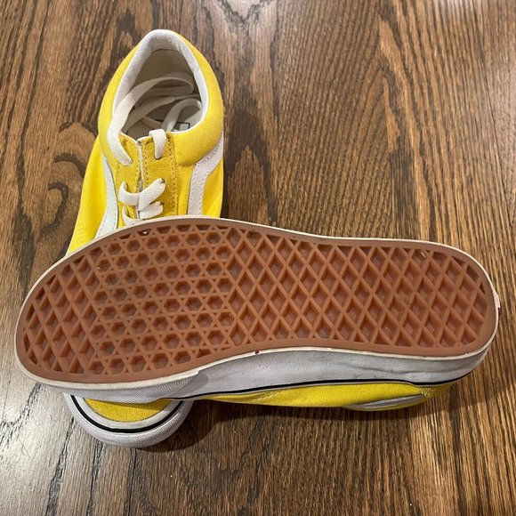 Womens 7.5/Mens 6 Yellow/Gold Vans - Picture 1 of 3